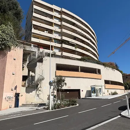 Mc Riviera 아파트 *