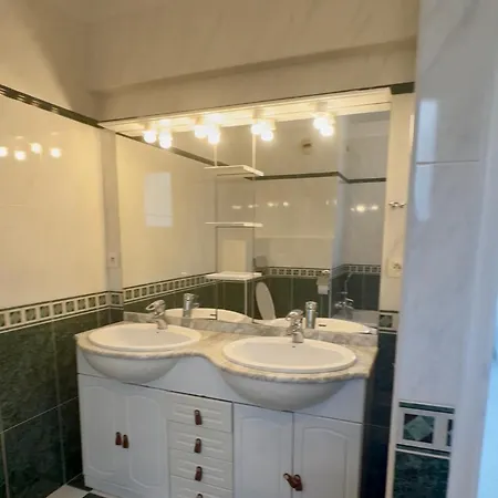 Mc Riviera Lägenhet *